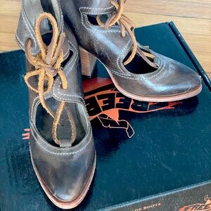 Freebird sexy lace up leather booties Size 7